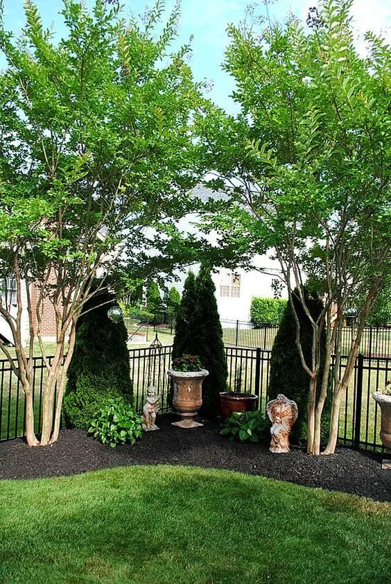 Some of these DIY for garden ideas are so simple you will not want to pass on them when it comes to decorate your garden perfectly. See backyardmastery.com for more