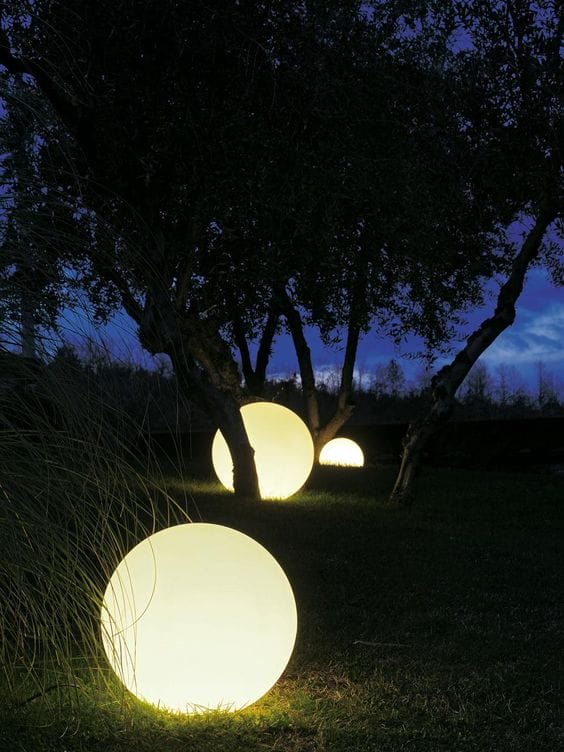 Outdoor lighting can make a huge difference if well thought. That is why we gathered some residential landscape lighting ideas along with outside up lights so that your outdoor decorative lighting fixtures game is just perfect for your yard! For more see backyardmastery.com