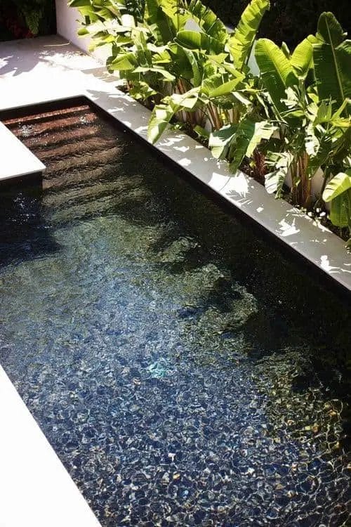 Looking into inground pool backyard designs, we have found that there are no excuses left for you to get the same old boring rectangular swimming pool for your home.