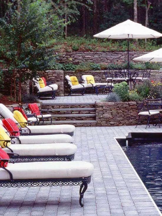 We have found furniture for many designs, but we are focusing mostly on modern and contemporary solutions when it comes to classic furniture to put around your swimming pool.